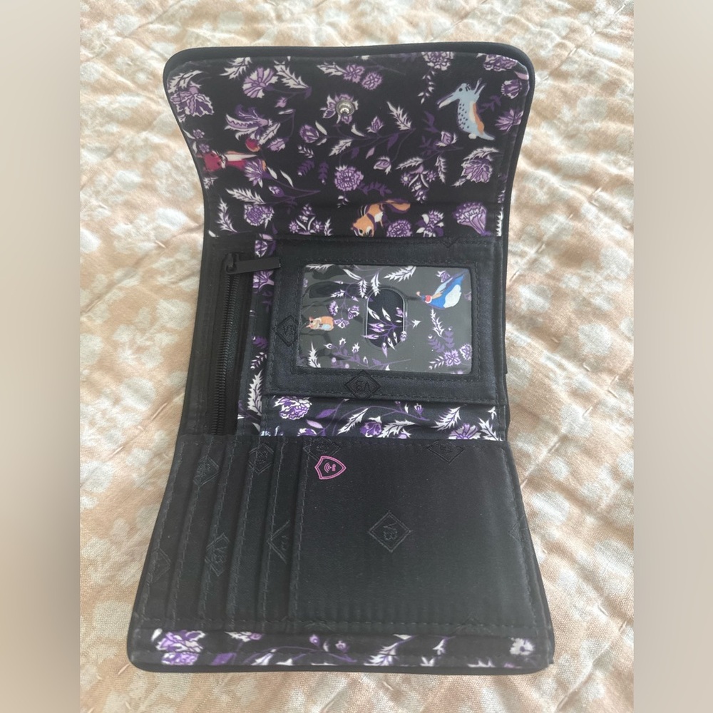 Vera Bradley RFID Riley Compact Wallet - Foxwood Pattern - Picture 4 of 9